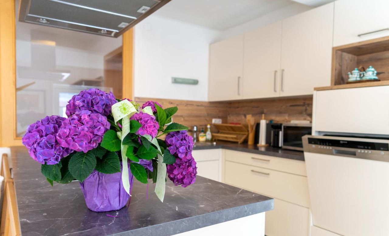 Modern Apartment In The City Center Of Bad Ischl Exteriör bild