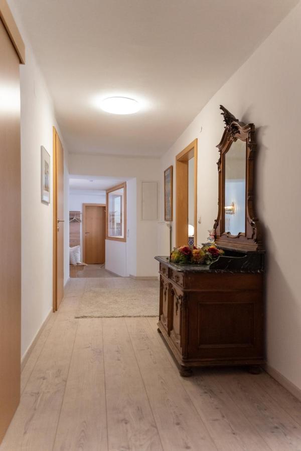 Modern Apartment In The City Center Of Bad Ischl Exteriör bild